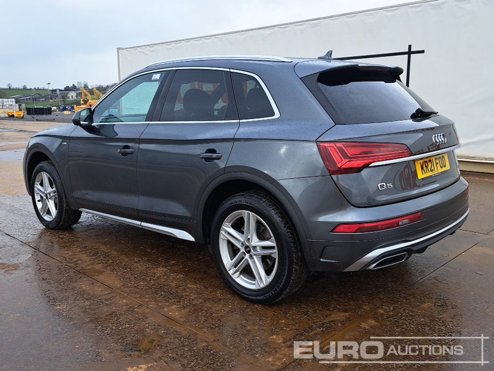 2021 Audi Q5 - Terepjáró/ SUV: 3 kép. 2021 Audi Q5 - Terepjáró/ SUV: 3 kép.