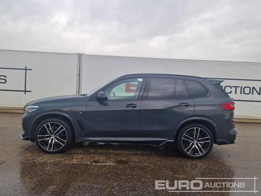 2021 BMW X5 30D X-Drive - Terepjáró/ SUV: 2 kép. 2021 BMW X5 30D X-Drive - Terepjáró/ SUV: 2 kép.