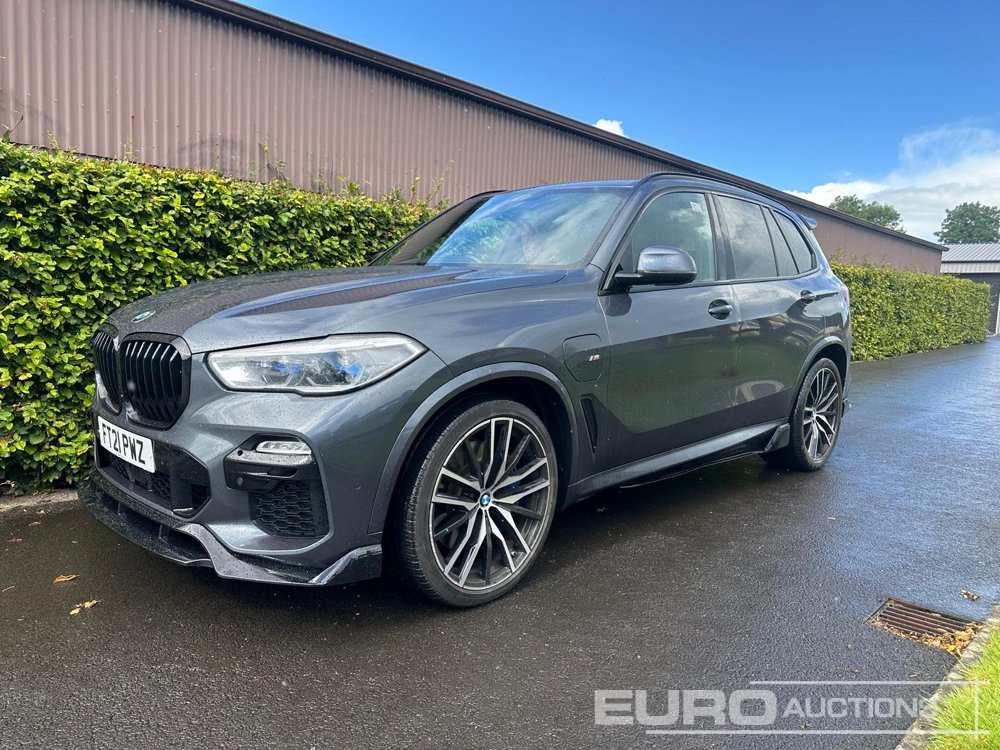 2021 BMW X5 45E M-Sport - Terepjáró/ SUV: 1 kép. 2021 BMW X5 45E M-Sport - Terepjáró/ SUV: 1 kép.