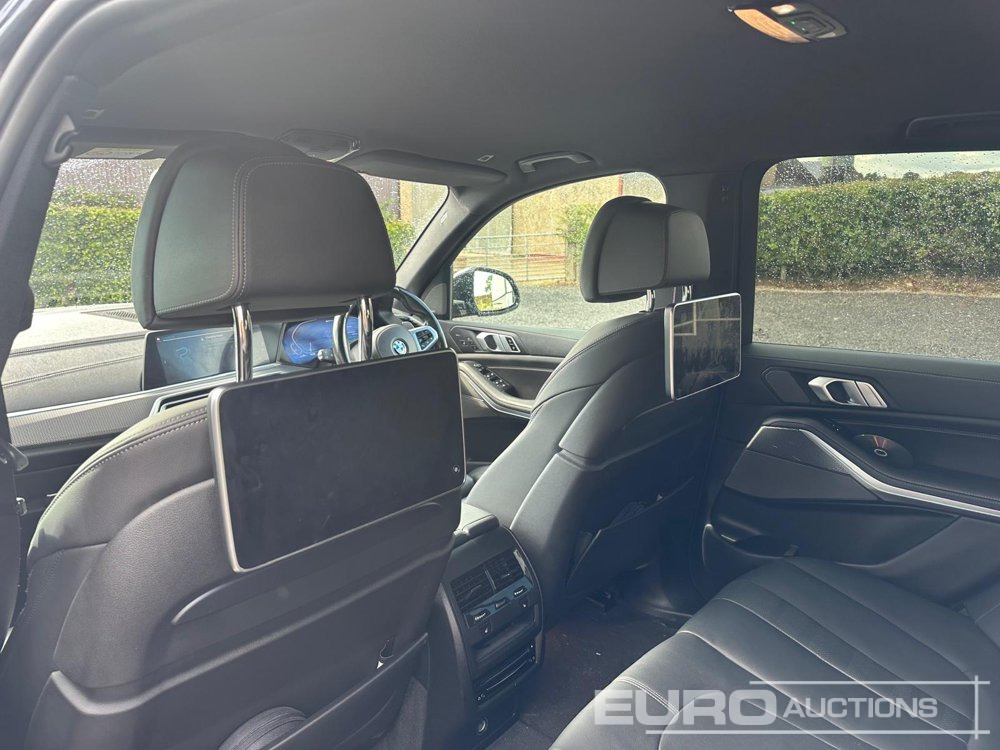 2021 BMW X5 45E M-Sport - Terepjáró/ SUV: 5 kép. 2021 BMW X5 45E M-Sport - Terepjáró/ SUV: 5 kép.