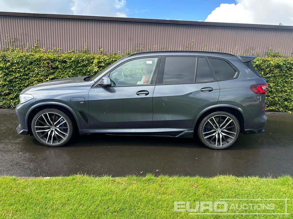 2021 BMW X5 45E M-Sport - Terepjáró/ SUV: 3 kép. 2021 BMW X5 45E M-Sport - Terepjáró/ SUV: 3 kép.