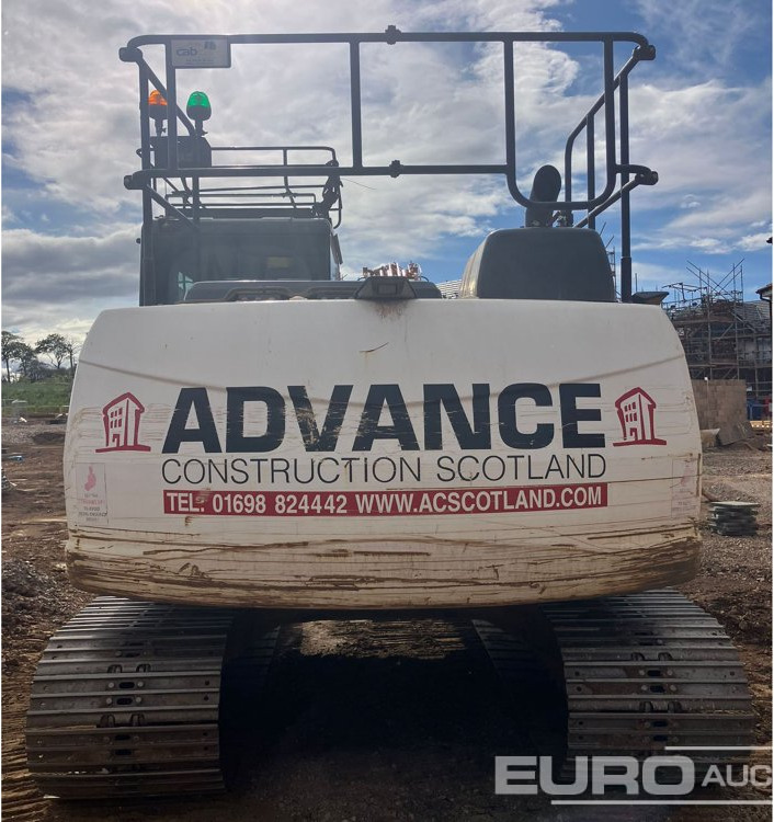 2021 Case CX130D - Lánctalpas kotró: 2 kép. 2021 Case CX130D - Lánctalpas kotró: 2 kép.