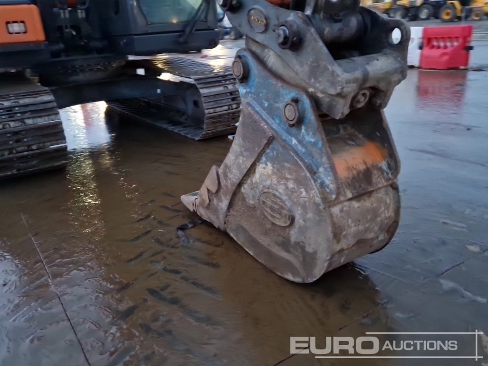 Lánctalpas kotró 2021 Doosan DX140LC-7: 26 kép. Lánctalpas kotró 2021 Doosan DX140LC-7: 26 kép.