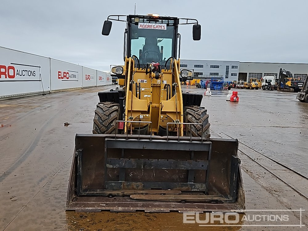 Gumikerekes homlokrakodó 2021 HZM 925: 8 kép.