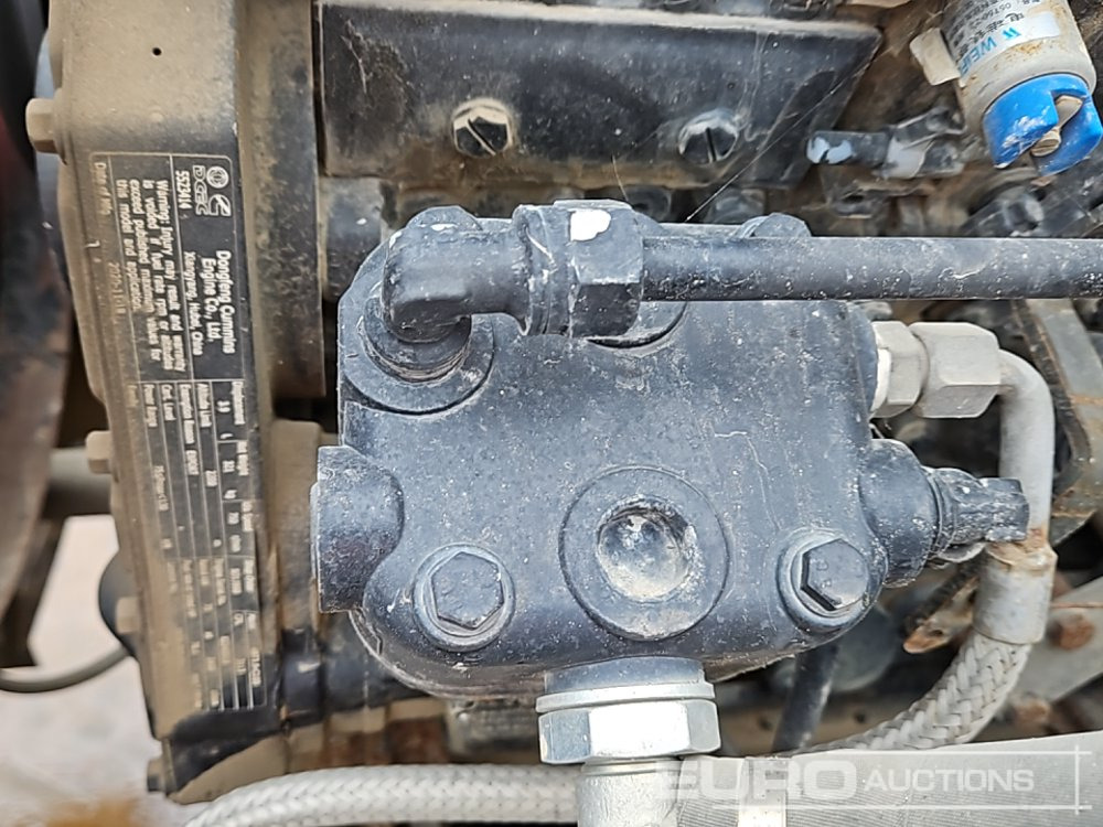 Gumikerekes homlokrakodó 2021 HZM 925: 38 kép.