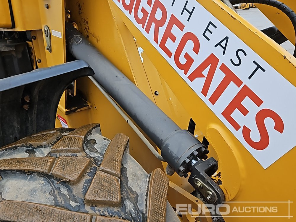 Gumikerekes homlokrakodó 2021 HZM 925: 23 kép.