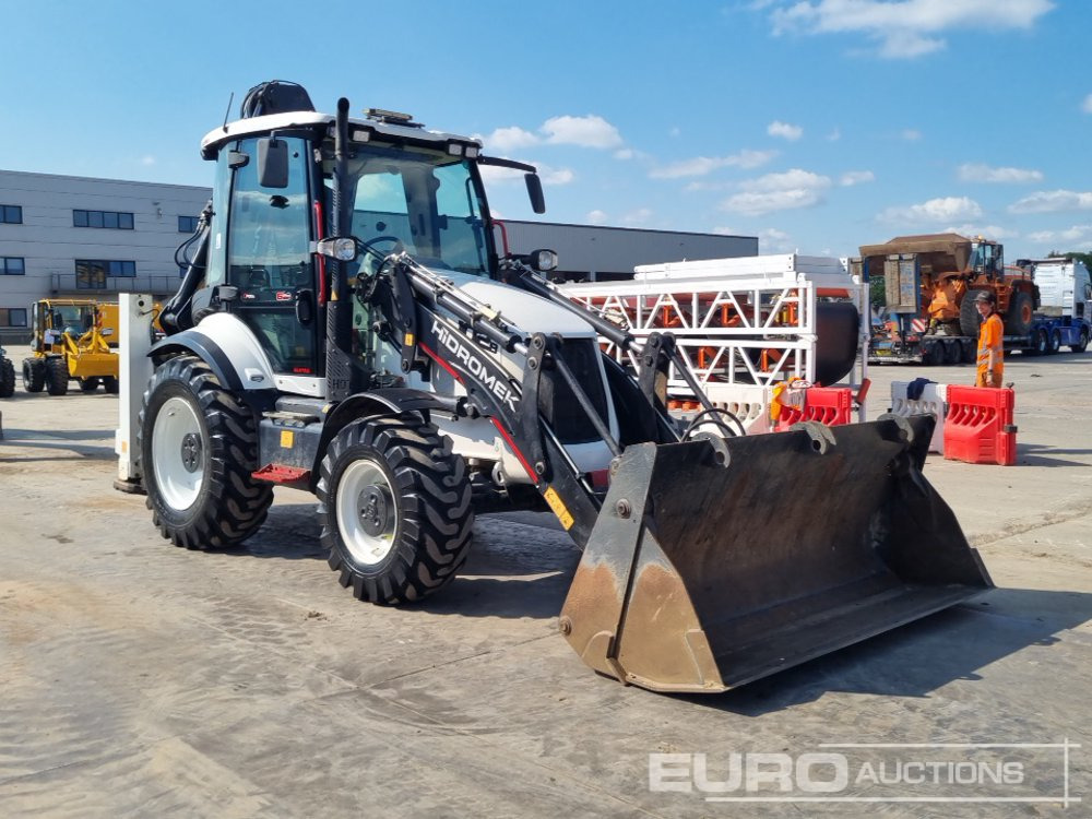 Kotrórakodó 2021 Hidromek HMK 102B: 7 kép.