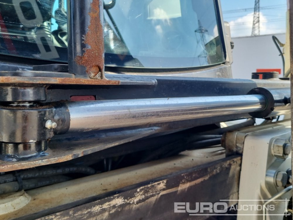 Kotrórakodó 2021 Hidromek HMK 102B: 18 kép.