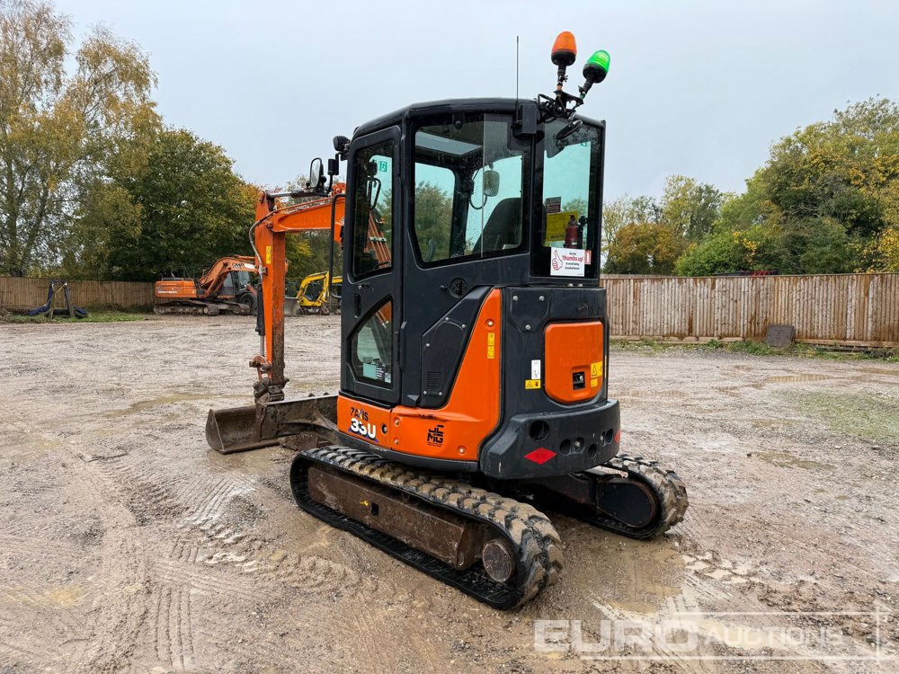 2021 Hitachi ZX33U-6 CLR - Minikotró: 3 kép. 2021 Hitachi ZX33U-6 CLR - Minikotró: 3 kép.