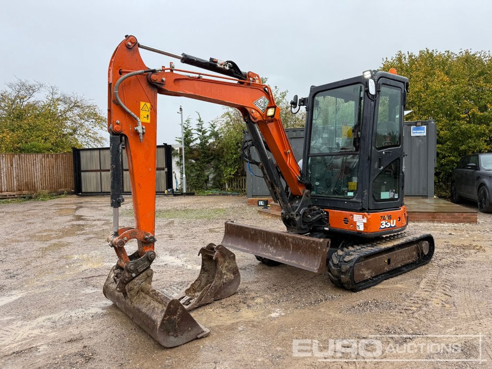 2021 Hitachi ZX33U-6 CLR - Minikotró: 1 kép. 2021 Hitachi ZX33U-6 CLR - Minikotró: 1 kép.