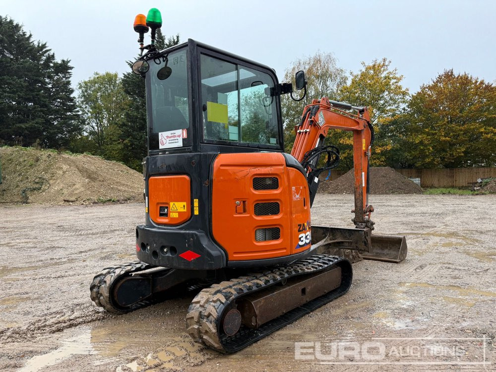 2021 Hitachi ZX33U-6 CLR - Minikotró: 5 kép. 2021 Hitachi ZX33U-6 CLR - Minikotró: 5 kép.