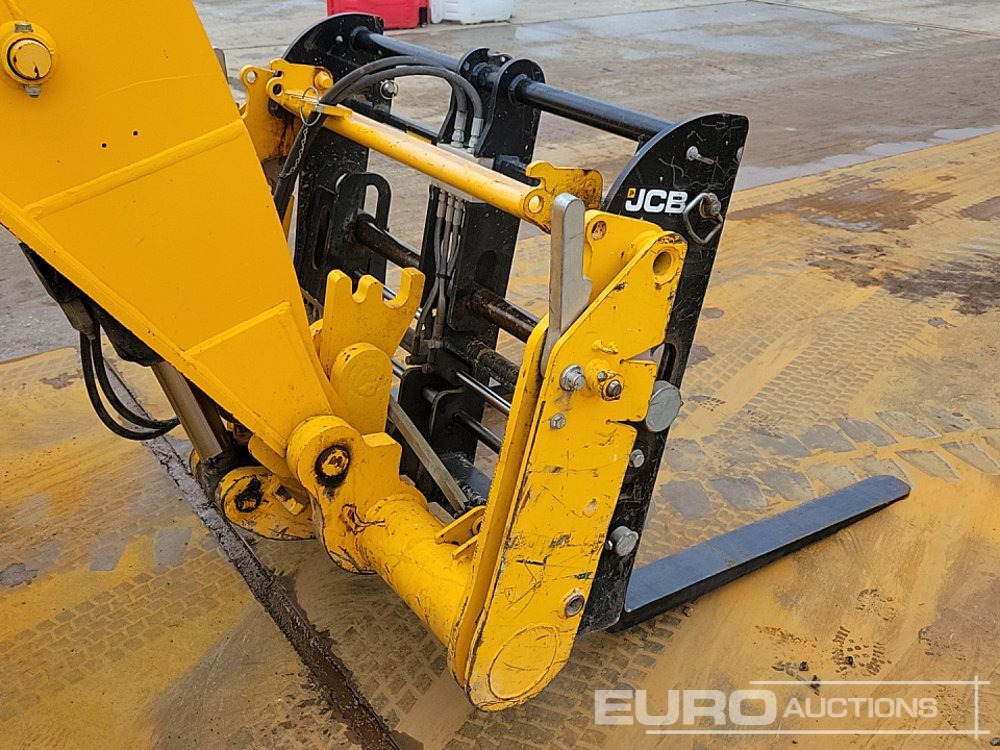 Teleszkópos rakodó 2021 JCB 540-140 Hi Viz: 28 kép.