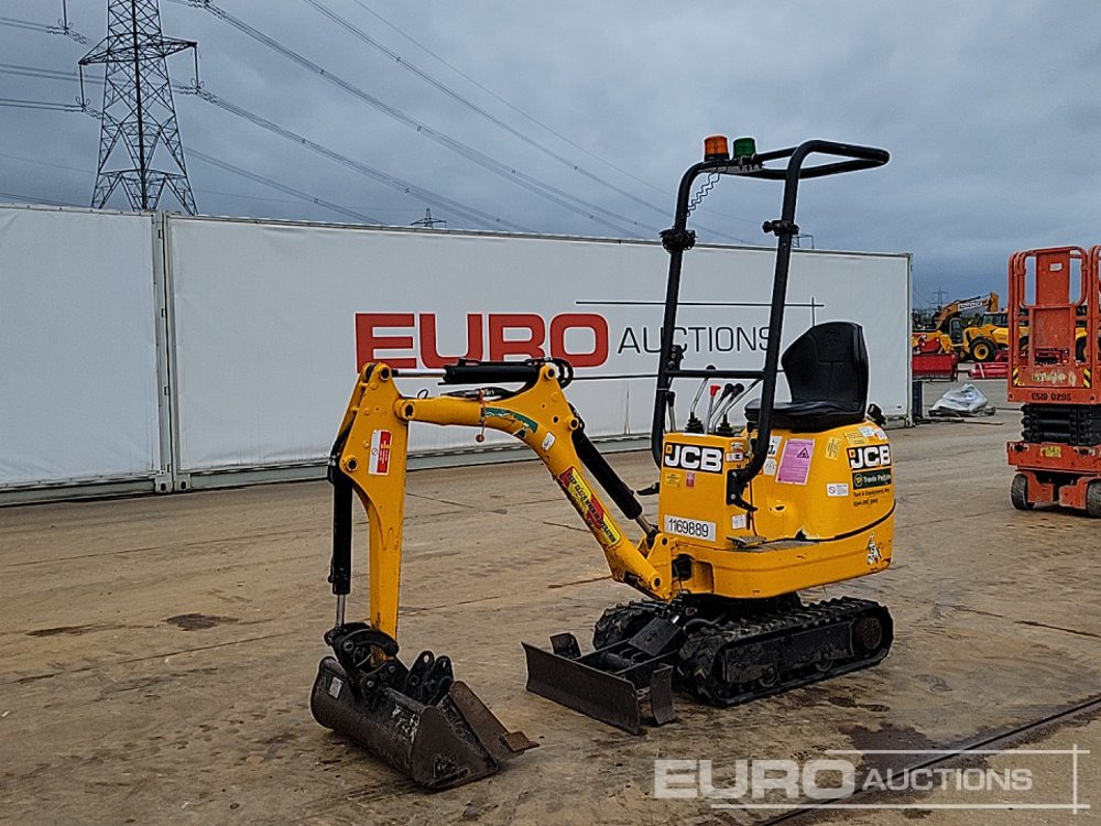 2021 JCB 8008CTS - Minikotró: 1 kép. 2021 JCB 8008CTS - Minikotró: 1 kép.