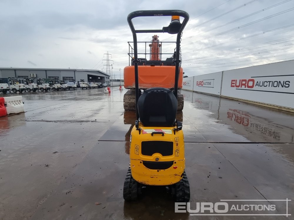 2021 JCB 8008CTS - Minikotró: 4 kép. 2021 JCB 8008CTS - Minikotró: 4 kép.