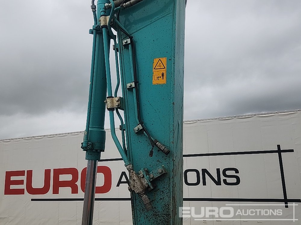 Lánctalpas kotró 2021 Kobelco SK130LC-11: 16 kép.