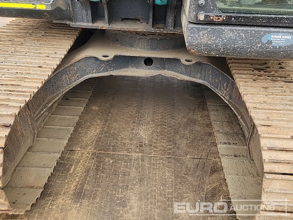 Lánctalpas kotró 2021 Kobelco SK130LC-11: 8 kép.
