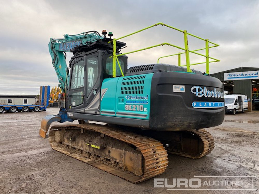 2021 Kobelco SK210LC-11 - Lánctalpas kotró: 3 kép. 2021 Kobelco SK210LC-11 - Lánctalpas kotró: 3 kép.