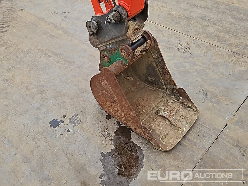 Minikotró 2021 Kubota U36-4: 22 kép.