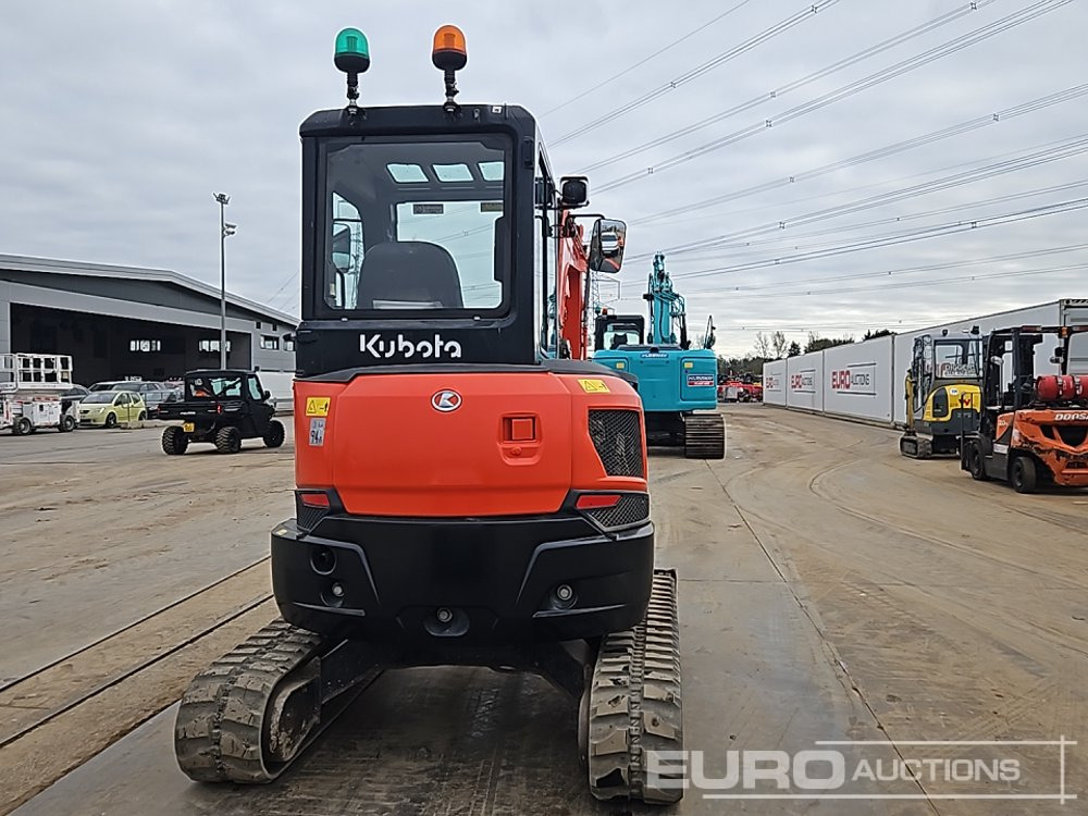 2021 Kubota U36-4 - Minikotró: 4 kép. 2021 Kubota U36-4 - Minikotró: 4 kép.