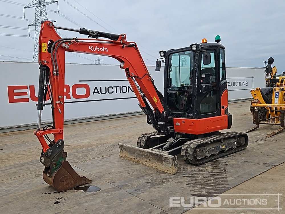 2021 Kubota U36-4 - Minikotró: 1 kép. 2021 Kubota U36-4 - Minikotró: 1 kép.