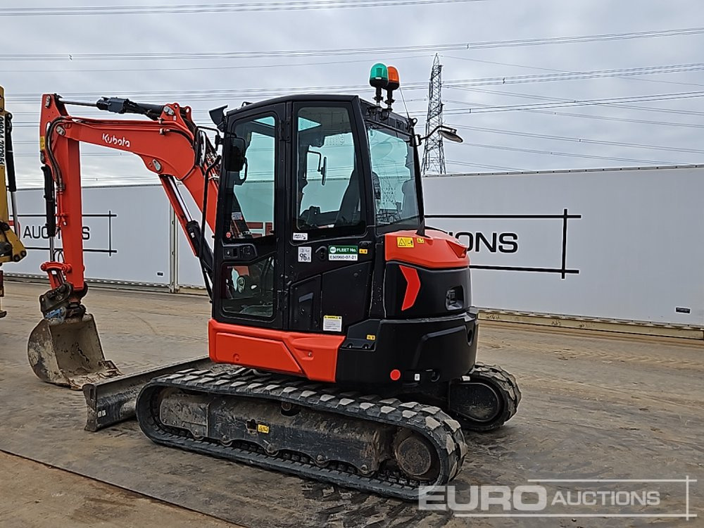 2021 Kubota U56-5 - Minikotró: 3 kép. 2021 Kubota U56-5 - Minikotró: 3 kép.