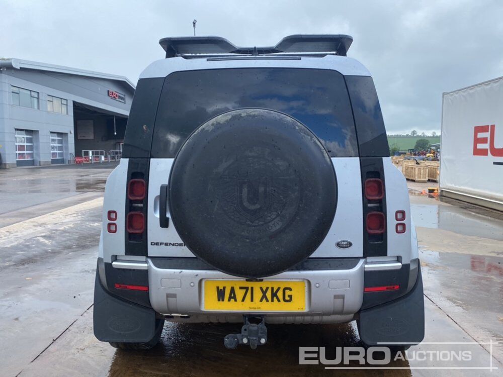 2021 Land Rover Defender 90 - Terepjáró/ SUV: 4 kép. 2021 Land Rover Defender 90 - Terepjáró/ SUV: 4 kép.