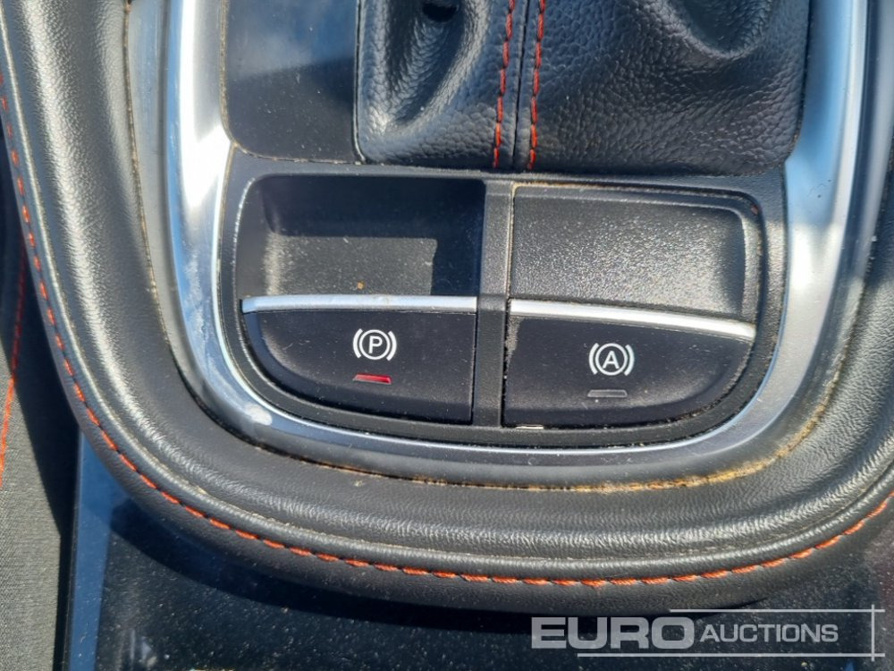 Terepjáró/ SUV 2021 MG ZS EXCLUSIVE T-GDI AUTO: 30 kép.