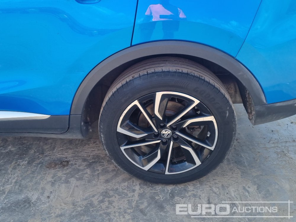 Terepjáró/ SUV 2021 MG ZS EXCLUSIVE T-GDI AUTO: 10 kép.