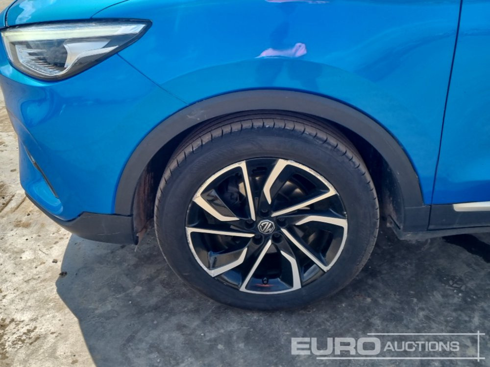 Terepjáró/ SUV 2021 MG ZS EXCLUSIVE T-GDI AUTO: 9 kép.