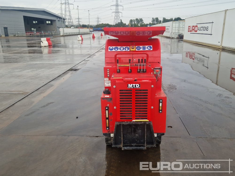 2021 Red Rhino 4000 - Törőgép: 4 kép. 2021 Red Rhino 4000 - Törőgép: 4 kép.