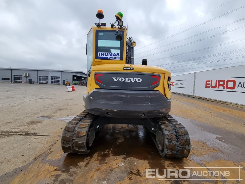 2021 Volvo ECR88D - Minikotró: 4 kép. 2021 Volvo ECR88D - Minikotró: 4 kép.