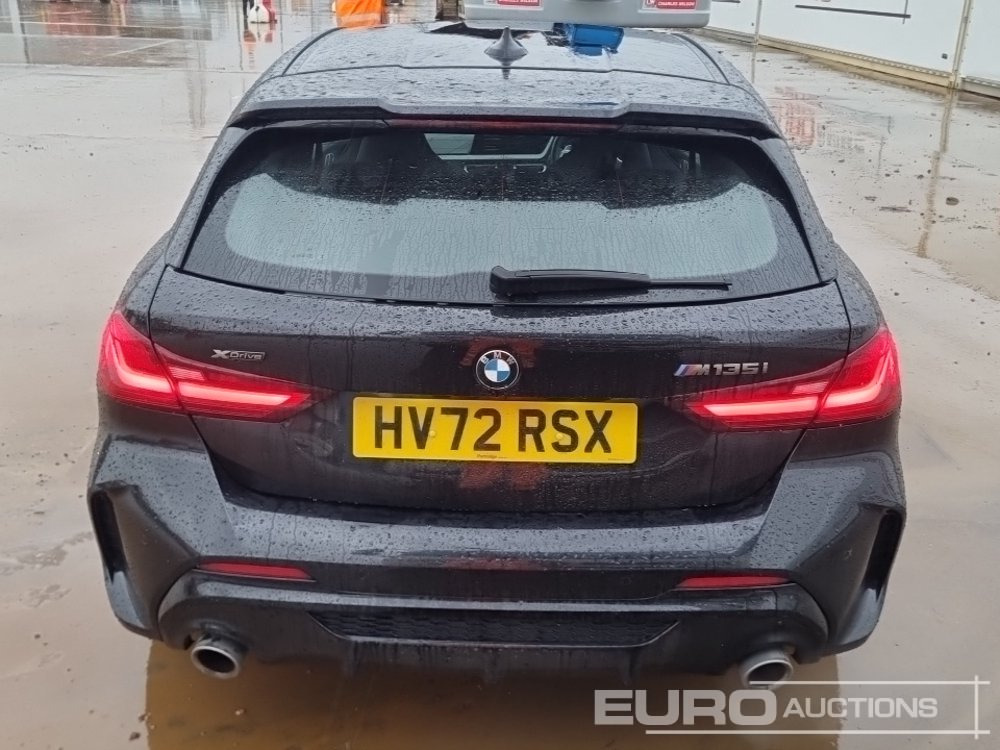 2022 BMW M135I - Autó: 4 kép. 2022 BMW M135I - Autó: 4 kép.