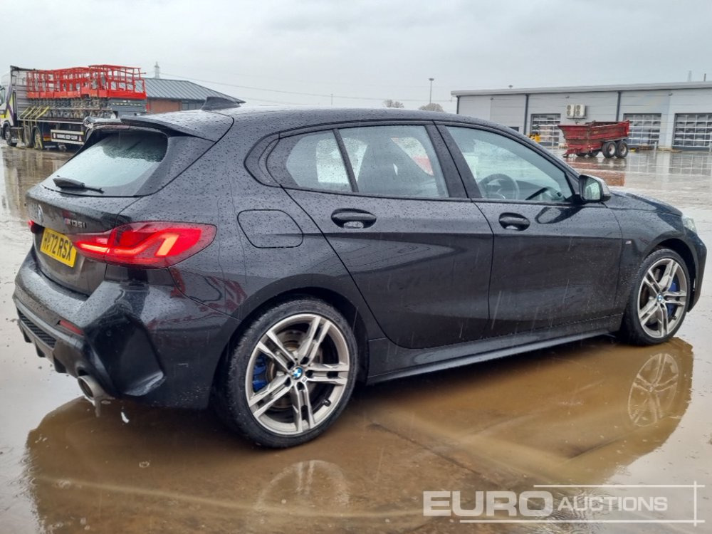 2022 BMW M135I - Autó: 5 kép. 2022 BMW M135I - Autó: 5 kép.