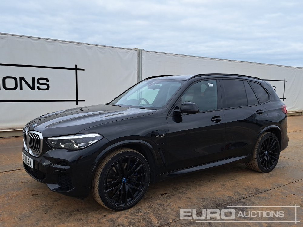 2022 BMW X5 45E M-Sport - Terepjáró/ SUV: 1 kép. 2022 BMW X5 45E M-Sport - Terepjáró/ SUV: 1 kép.