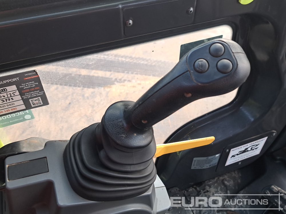 2022 Hitachi ZX135USBL-7 - Lánctalpas kotró: 3 kép. 2022 Hitachi ZX135USBL-7 - Lánctalpas kotró: 3 kép.