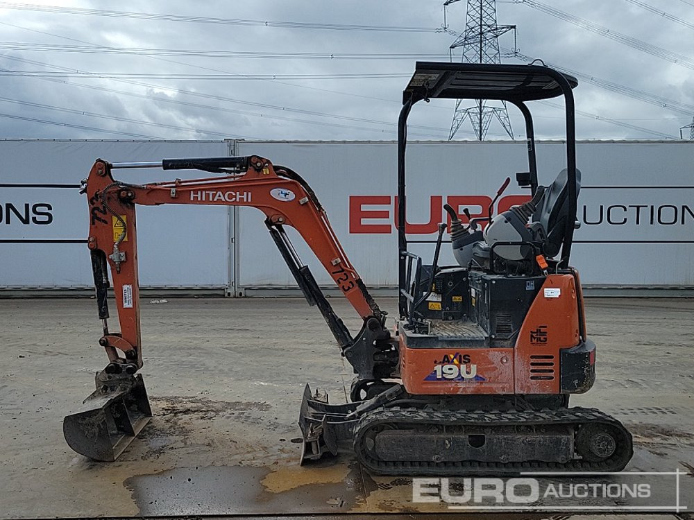 2022 Hitachi ZX19U-6 YLR - Minikotró: 2 kép. 2022 Hitachi ZX19U-6 YLR - Minikotró: 2 kép.