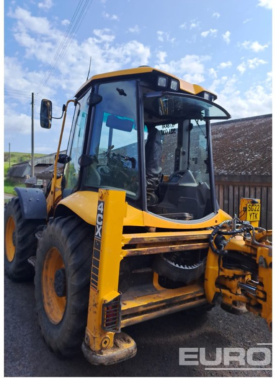 2022 JCB 4CX PRO - Kotrórakodó: 3 kép. 2022 JCB 4CX PRO - Kotrórakodó: 3 kép.