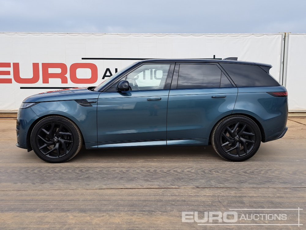 2022 Land Rover Range Rover Sport - Terepjáró/ SUV: 2 kép. 2022 Land Rover Range Rover Sport - Terepjáró/ SUV: 2 kép.