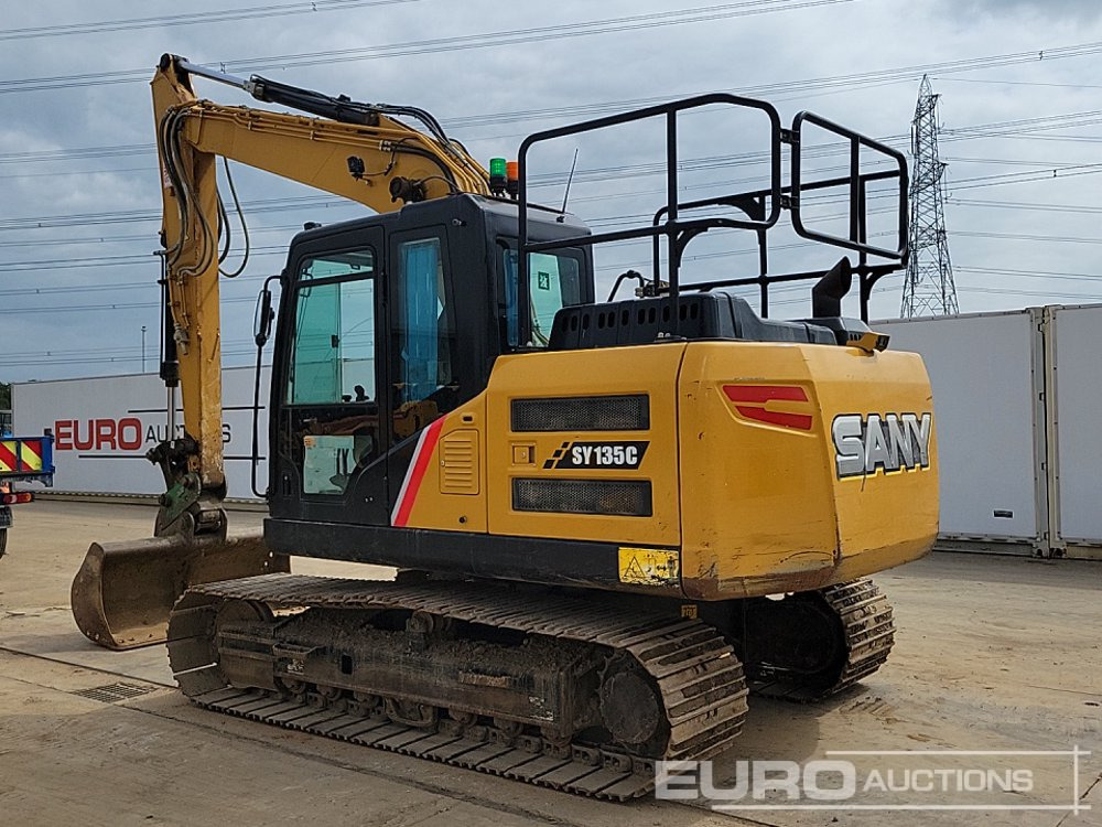 2022 Sany SY135C - Lánctalpas kotró: 3 kép. 2022 Sany SY135C - Lánctalpas kotró: 3 kép.