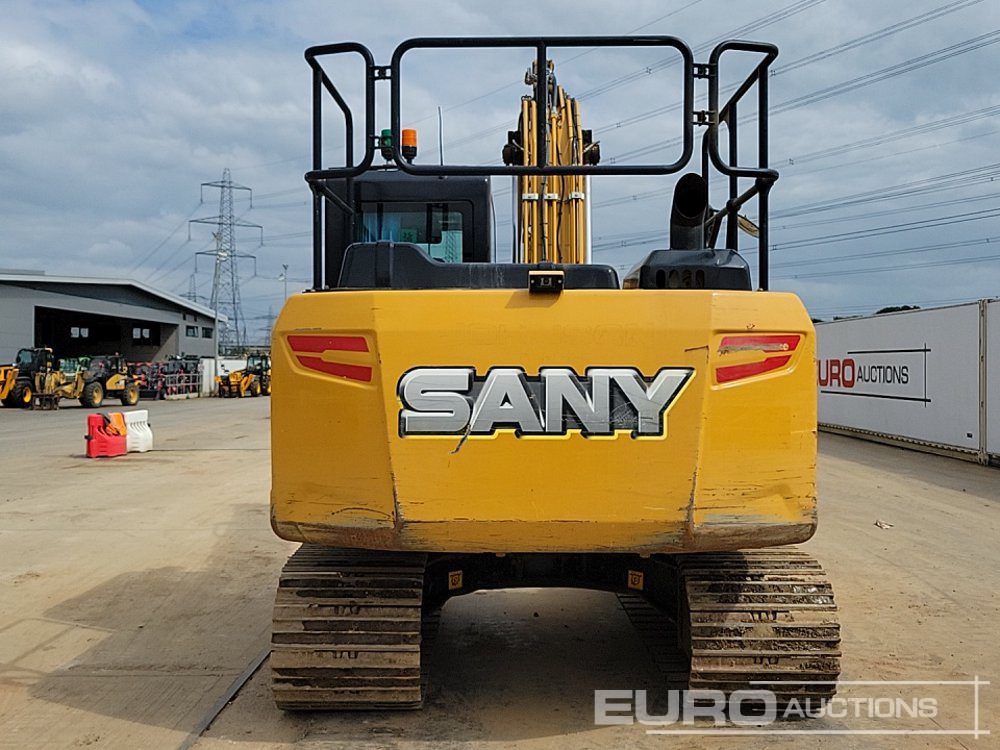 2022 Sany SY135C - Lánctalpas kotró: 4 kép. 2022 Sany SY135C - Lánctalpas kotró: 4 kép.