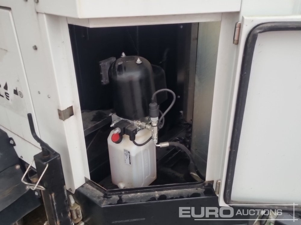 Világító állvány 2022 Trime X-Solar Single Axle Solar Powered LED Lighting Tower: 29 kép. Világító állvány 2022 Trime X-Solar Single Axle Solar Powered LED Lighting Tower: 29 kép.