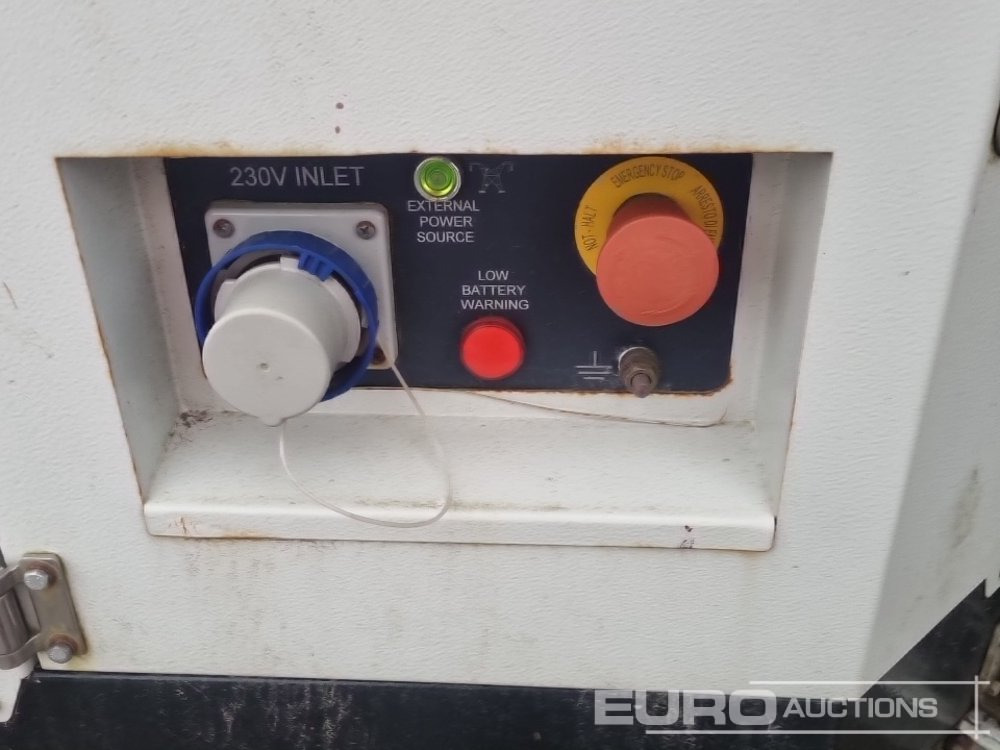 Világító állvány 2022 Trime X-Solar Single Axle Solar Powered LED Lighting Tower: 23 kép. Világító állvány 2022 Trime X-Solar Single Axle Solar Powered LED Lighting Tower: 23 kép.