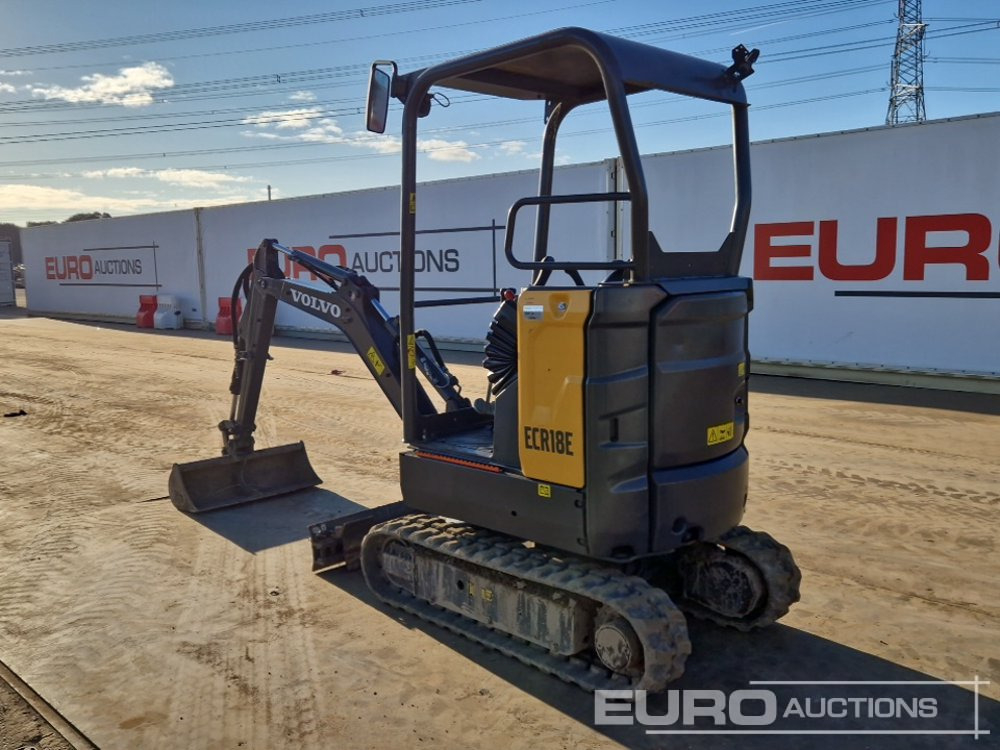 2022 Volvo ECR18E - Minikotró: 3 kép. 2022 Volvo ECR18E - Minikotró: 3 kép.