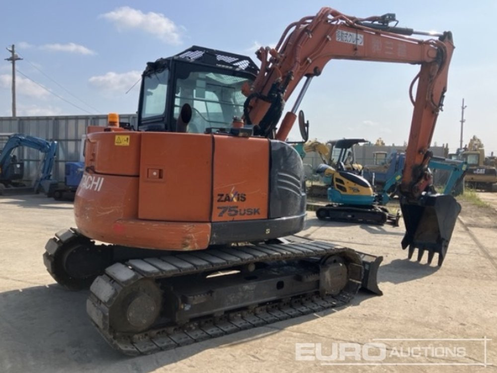 2023 Hitachi ZX75USK-5B - Minikotró: 3 kép. 2023 Hitachi ZX75USK-5B - Minikotró: 3 kép.