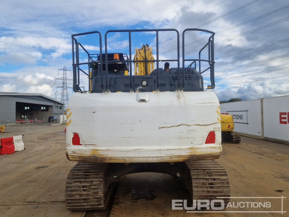 2023 Komatsu PC210LC-11E0 - Lánctalpas kotró: 4 kép. 2023 Komatsu PC210LC-11E0 - Lánctalpas kotró: 4 kép.