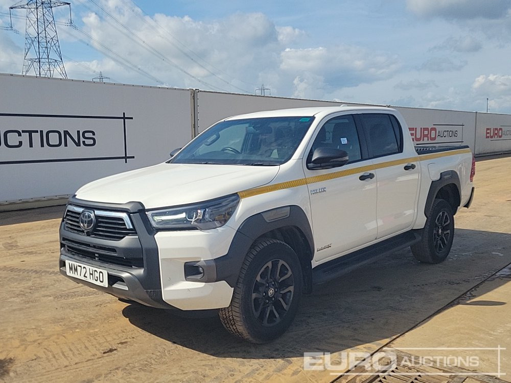 2023 Toyota Hilux Invincible - Pickup: 1 kép. 2023 Toyota Hilux Invincible - Pickup: 1 kép.