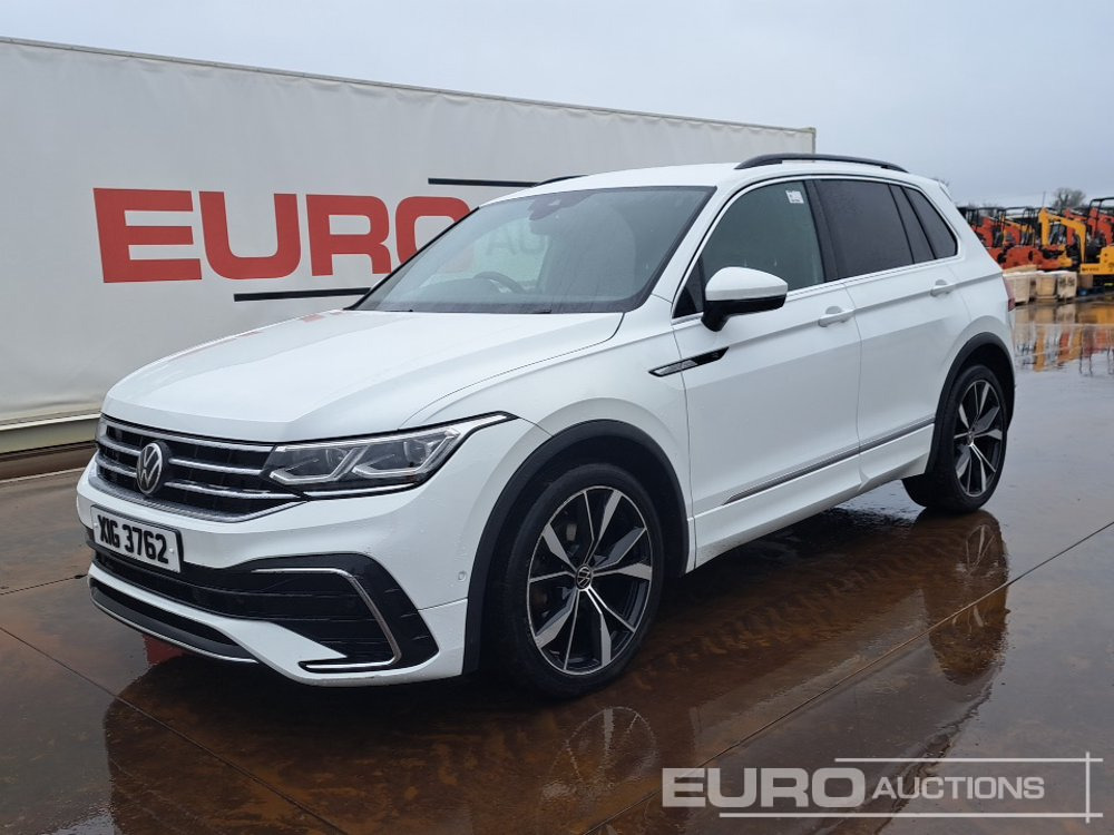 2023 Volkswagen Tiguan R-Line - Terepjáró/ SUV: 1 kép. 2023 Volkswagen Tiguan R-Line - Terepjáró/ SUV: 1 kép.