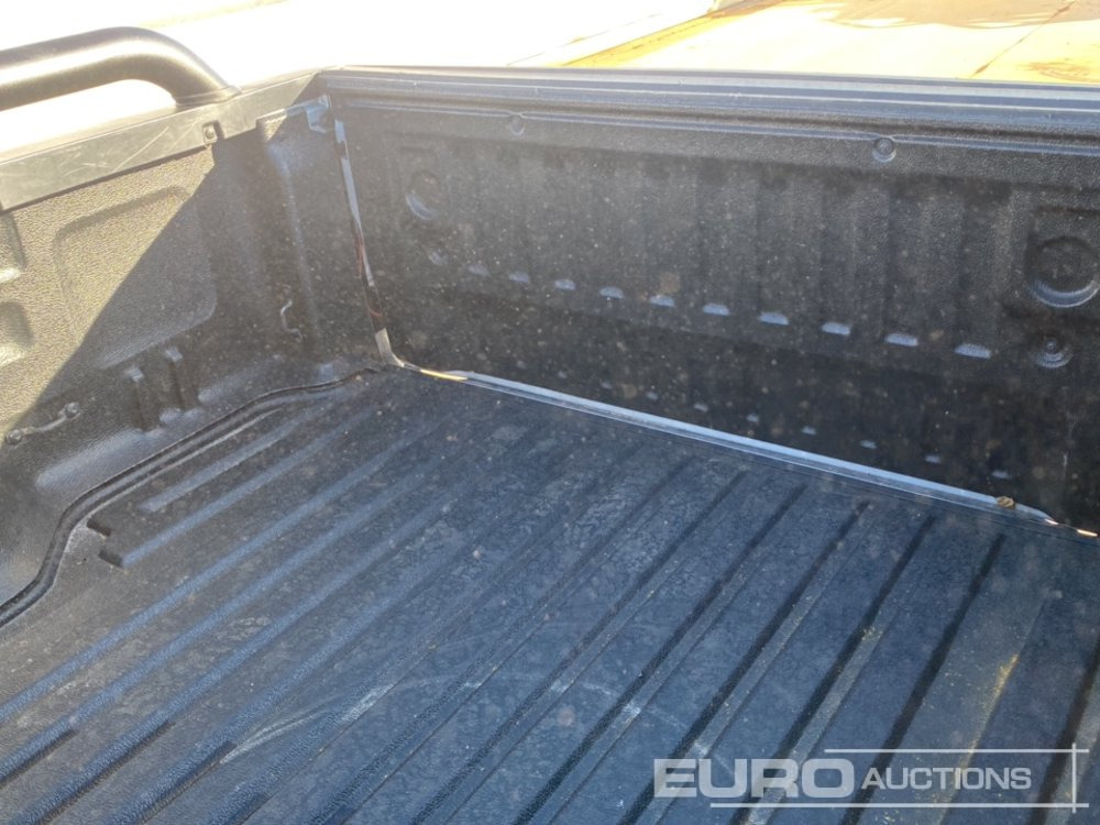 Pickup 2024 Volkswagen Amarok: 14 kép. Pickup 2024 Volkswagen Amarok: 14 kép.