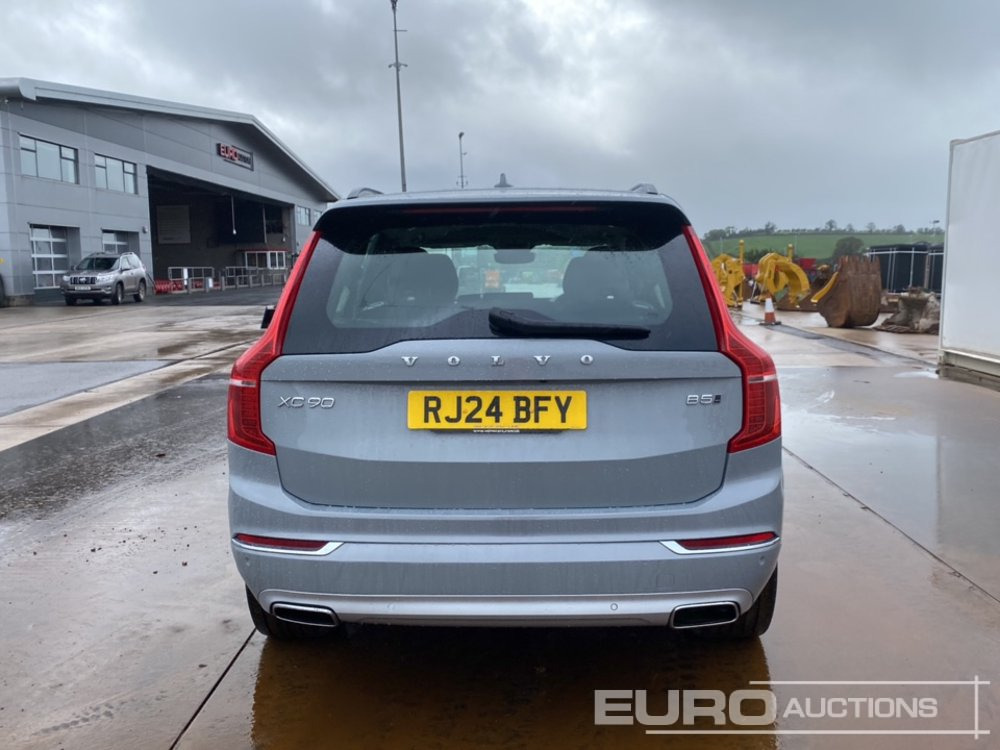 2024 Volvo XC90 - Terepjáró/ SUV: 4 kép. 2024 Volvo XC90 - Terepjáró/ SUV: 4 kép.