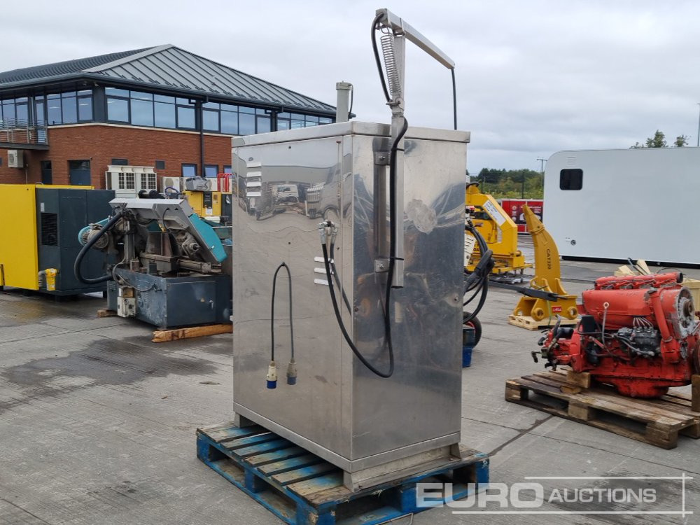 230Volt Hot Water Pressure Washer, Coin Operated - Magasnyomású mosó: 5 kép. 230Volt Hot Water Pressure Washer, Coin Operated - Magasnyomású mosó: 5 kép.